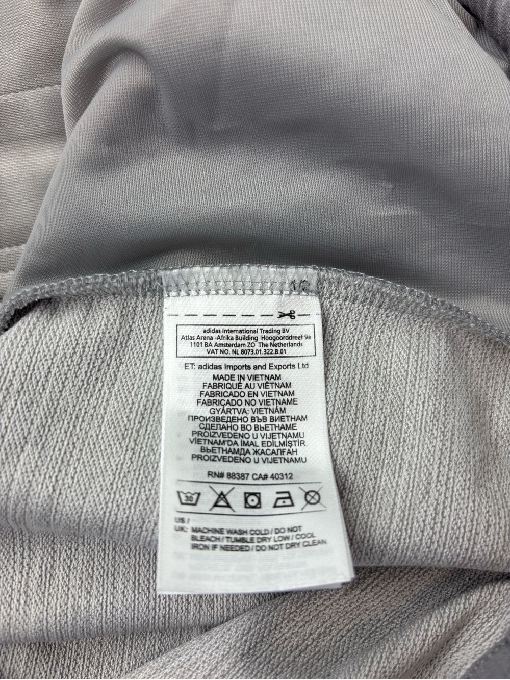 Adidas Gray Crew Pullover with Green Accent - Picture 10 of 11